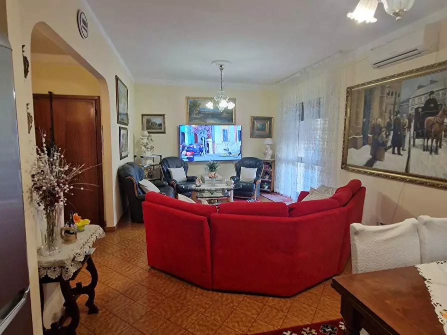 Immagine 3 di Appartamento in vendita  in Via Sant'Angelo a Lucca