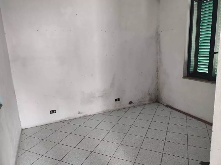 Immagine 14 di Casa indipendente in vendita  in delle cartiere a Villa Basilica