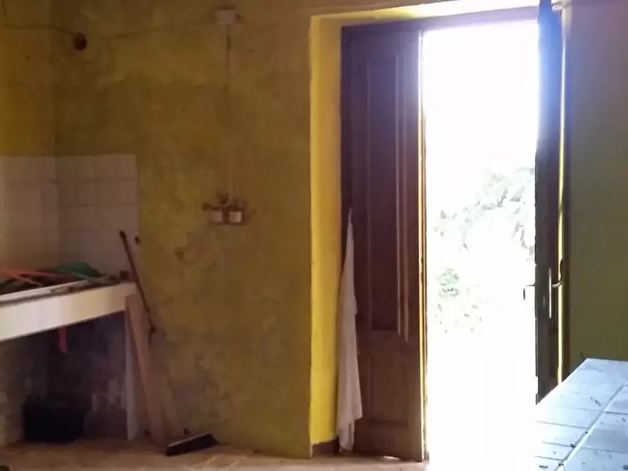 Immagine 13 di Rustico / casale in vendita  in Via montebonelli a Lucca