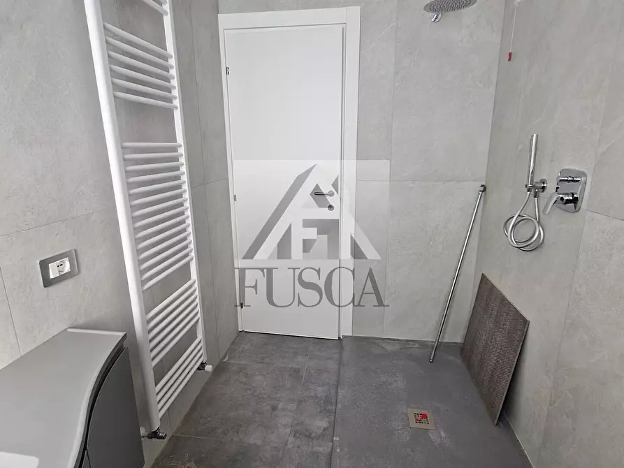 Immagine 31 di Casa bifamiliare in vendita  in Via dei Leri a Lucca