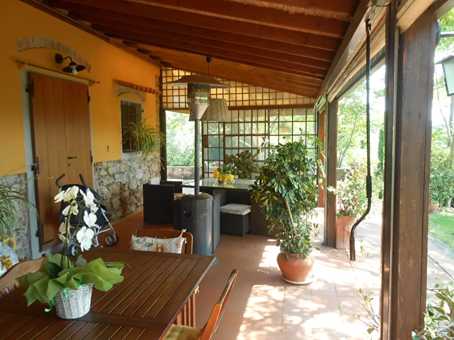 Immagine 2 di Rustico / casale in vendita  in Via per massaciuccoli a San Giuliano Terme