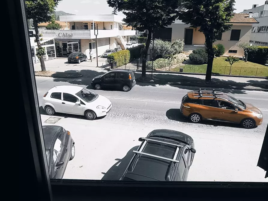 Immagine 5 di Ufficio in affitto  in Viale Puccini a Lucca