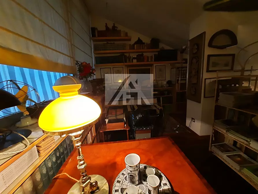 Immagine 19 di Villa in vendita  in Via dei Lippi a Lucca