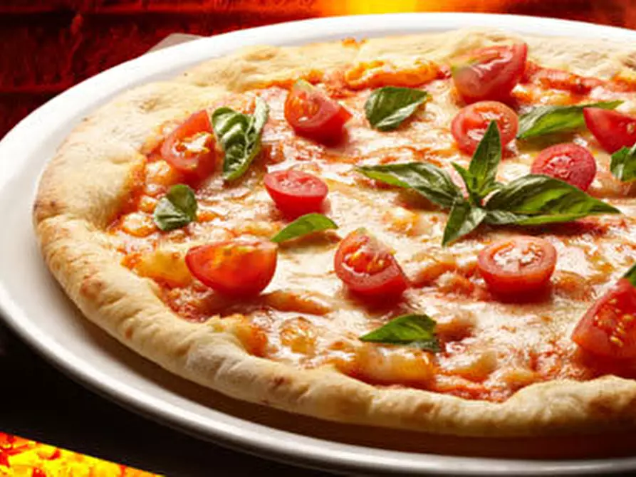 Immagine 5 di Pizzeria / Pub in vendita  in Via di Sant'Alessio a Lucca