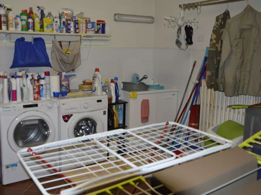 Immagine 25 di Villa in vendita  in Traversa 1 di Via per Corte Nocco a Lucca