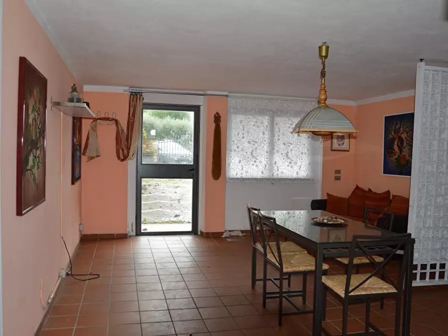 Immagine 60 di Villa in vendita  in Via della Chiesa XXIV a Lucca