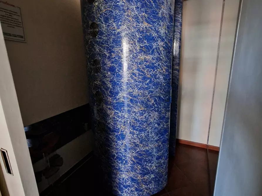 Immagine 2 di Locale commerciale in affitto  in Viale G. Puccini 254 a Lucca