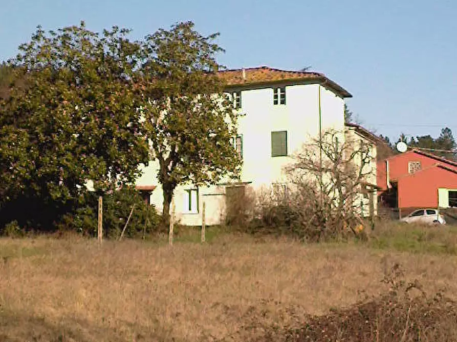 Immagine 2 di Rustico / casale in vendita  in Traversa V Via della Pieve Santo Stefano a Lucca