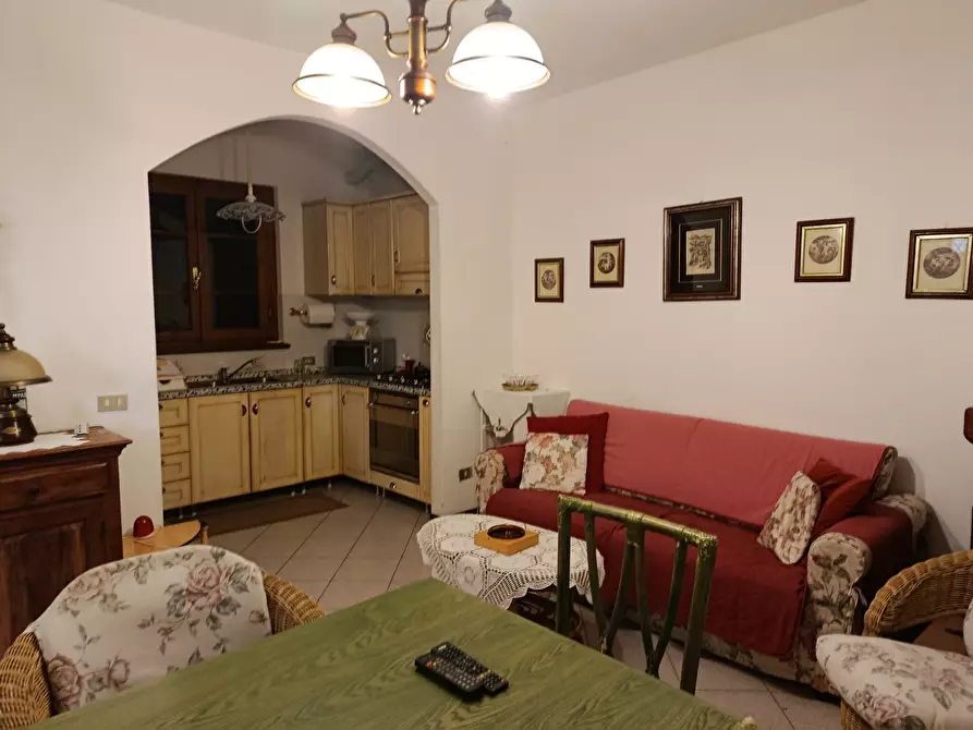 Immagine 21 di Villa in vendita  a Massarosa