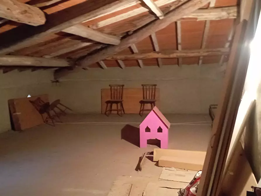 Immagine 3 di Porzione di casa in vendita  a Massarosa