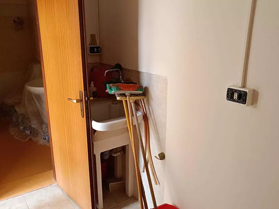 Immagine 11 di Casa indipendente in vendita  a Canicattini Bagni