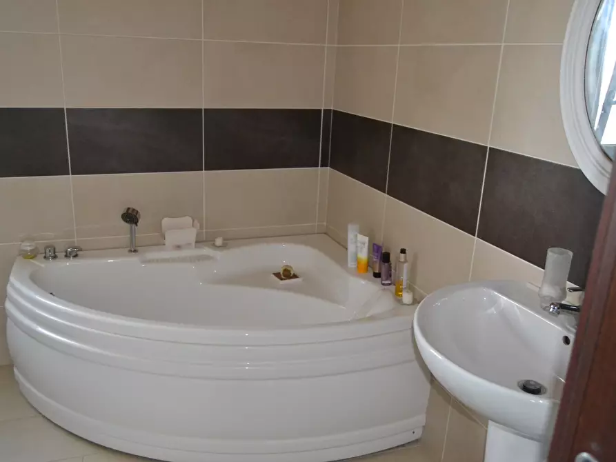 Immagine 9 di Appartamento in vendita  a Siracusa