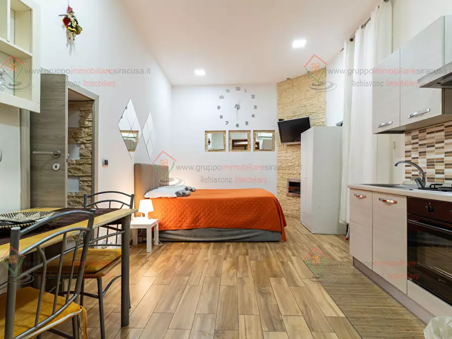 Immagine 1 di Monolocale in vendita  a Siracusa