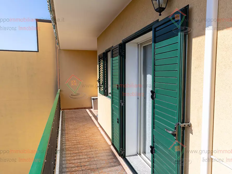 Immagine 20 di Quadrilocale in vendita  a Floridia