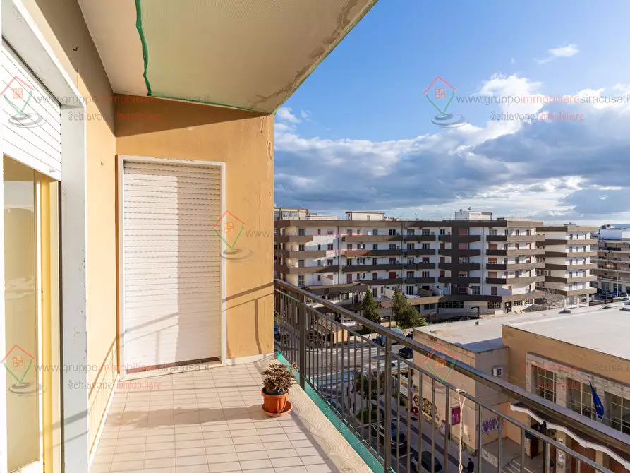 Immagine 13 di Trilocale in vendita  a Siracusa