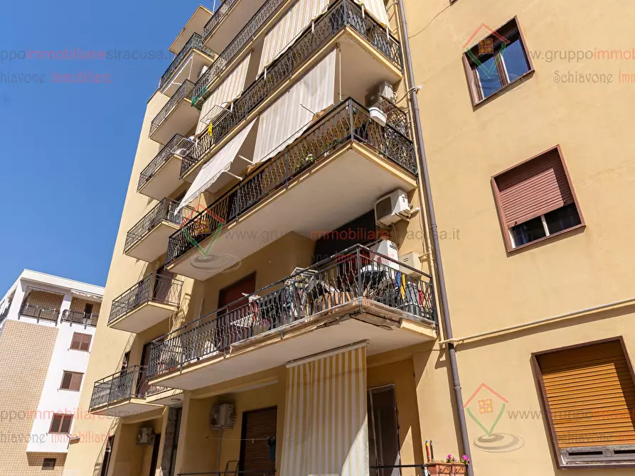 Immagine 2 di Trilocale in vendita  a Siracusa