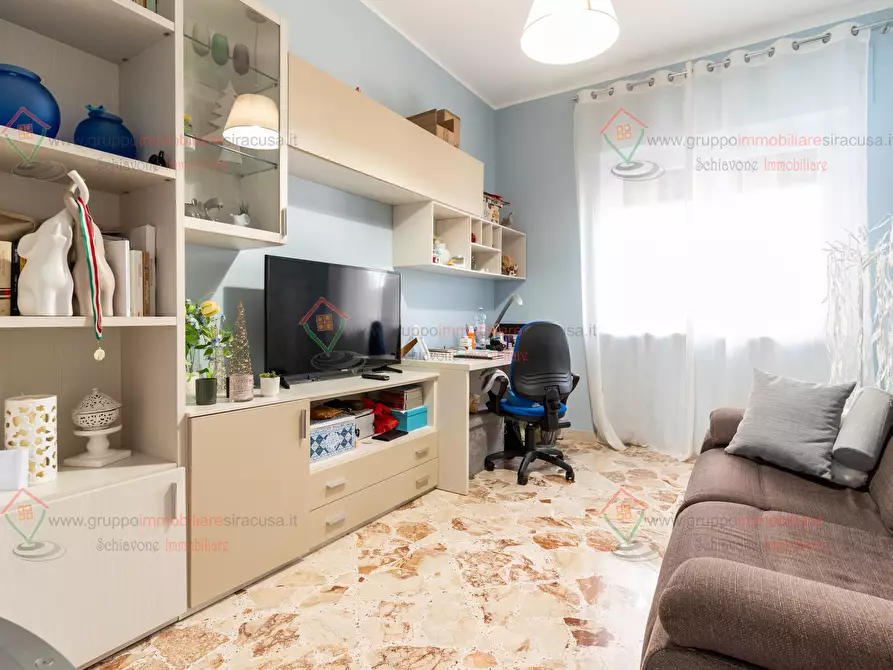 Immagine 17 di Pentalocale in vendita  a Siracusa