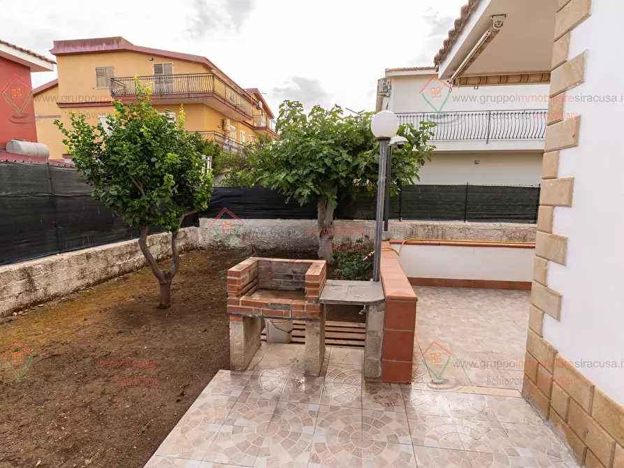 Immagine 22 di Casa indipendente in vendita  a Siracusa