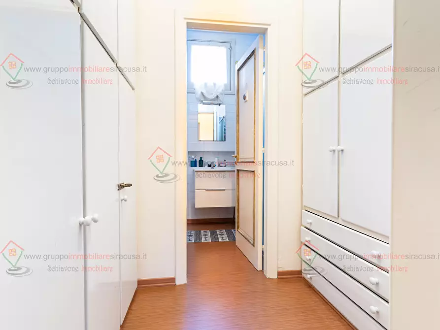 Immagine 24 di Casa indipendente in vendita  a Siracusa