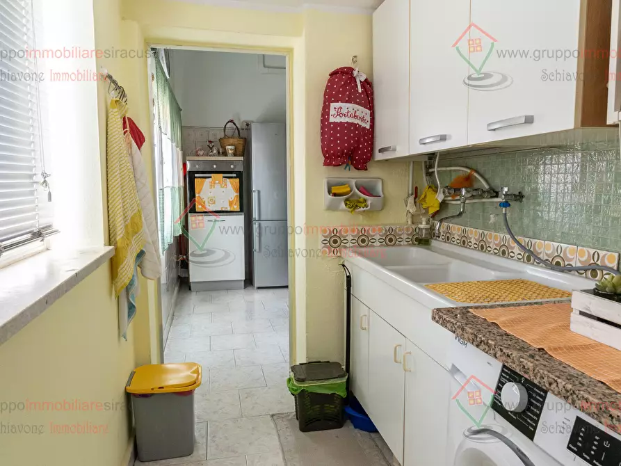 Immagine 25 di Quadrilocale in vendita  a Siracusa