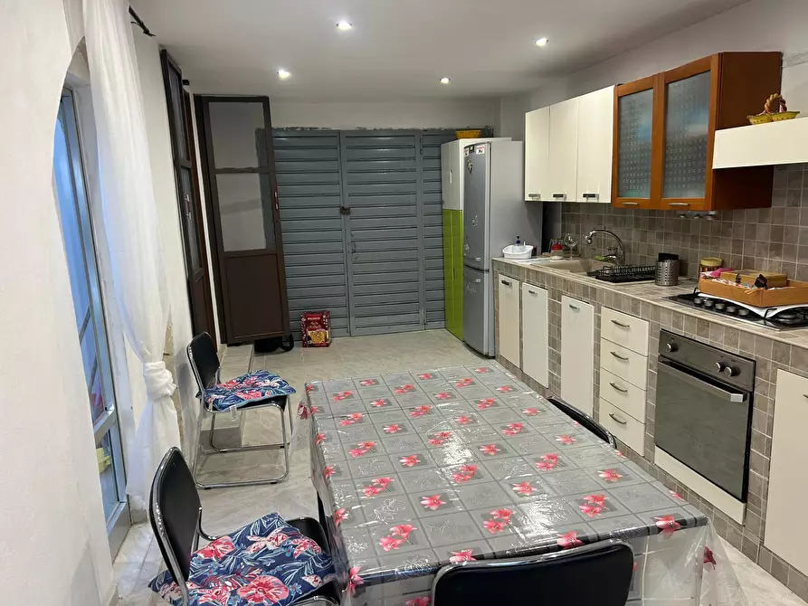 Immagine 6 di Villa in affitto  a Siracusa