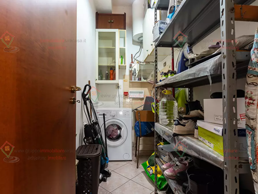 Immagine 14 di Appartamento in vendita  a Siracusa