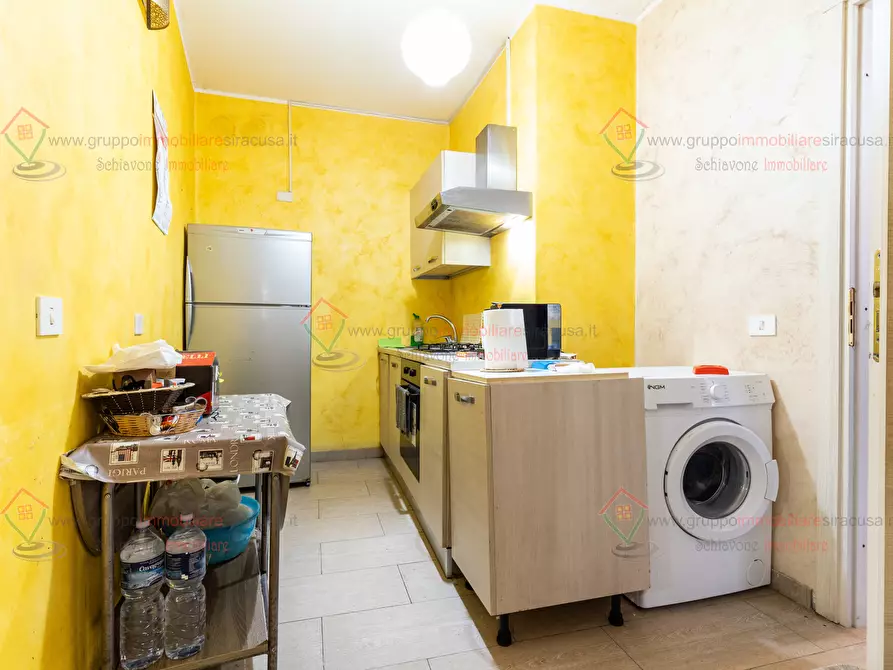 Immagine 14 di Trilocale in vendita  a Siracusa