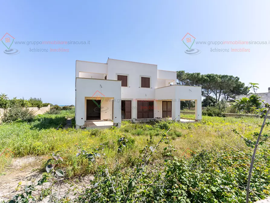 Immagine 2 di Casa bifamiliare in vendita  a Siracusa