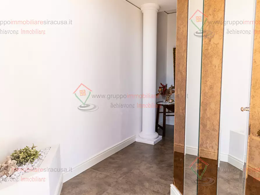 Immagine 39 di Casa indipendente in vendita  a Siracusa
