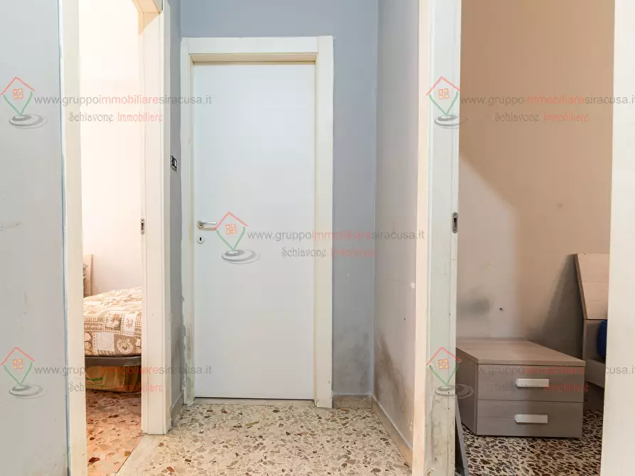 Immagine 13 di Quadrilocale in vendita  a Siracusa