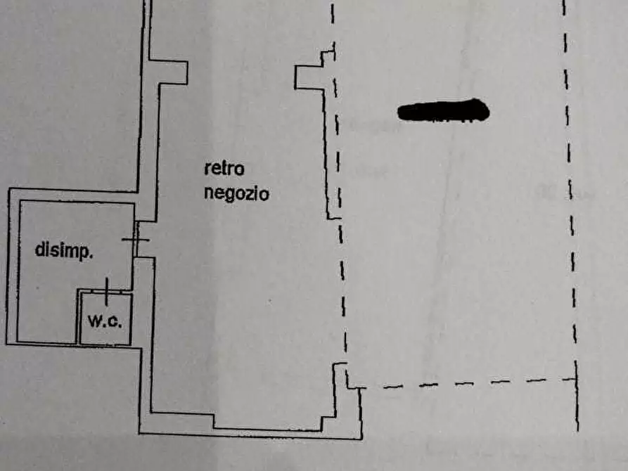 Immagine 3 di Locale commerciale in affitto  a Siracusa