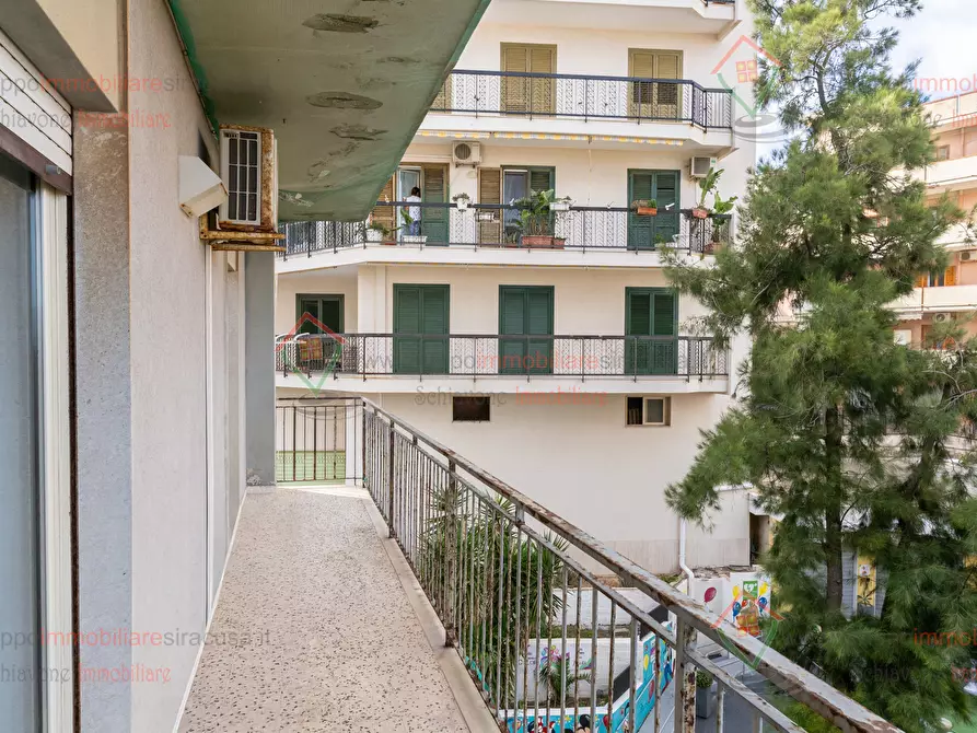 Immagine 14 di Trilocale in vendita  a Siracusa