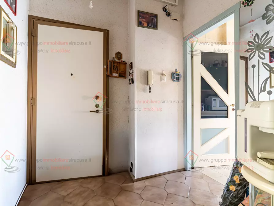 Immagine 9 di Quadrilocale in vendita  a Siracusa