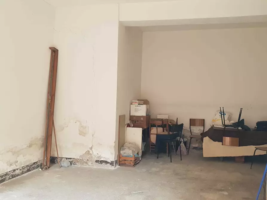 Immagine 1 di Garage in vendita  a Siracusa