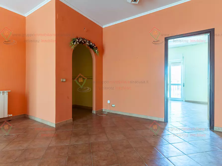Immagine 4 di Trilocale in vendita  a Siracusa