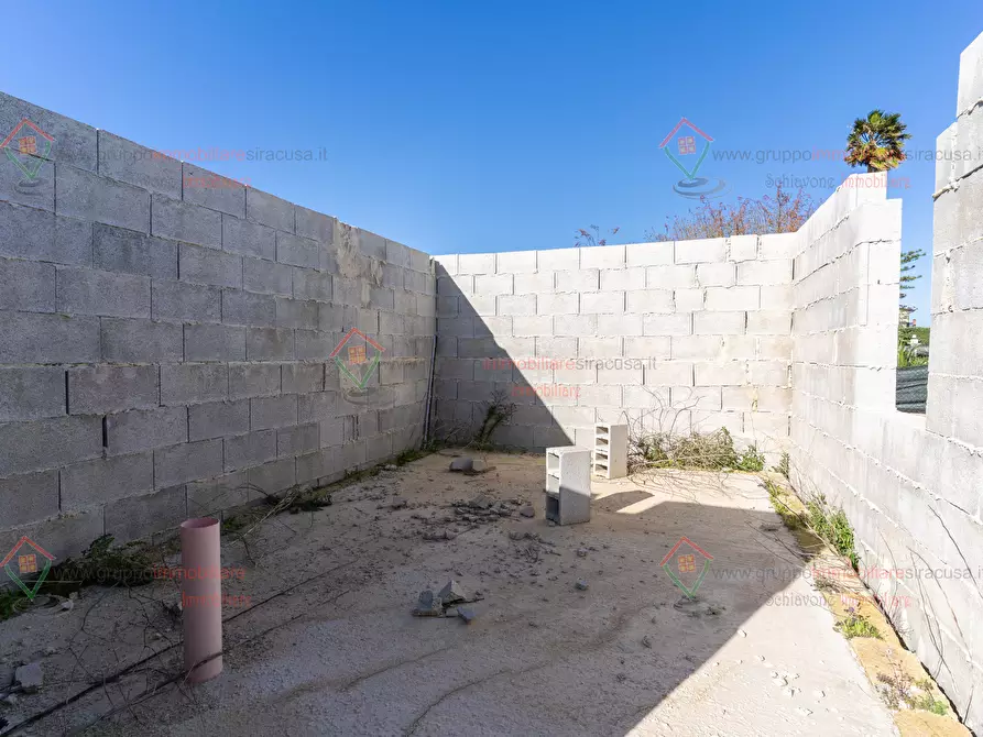 Immagine 6 di Terreno edificabile in vendita  a Siracusa