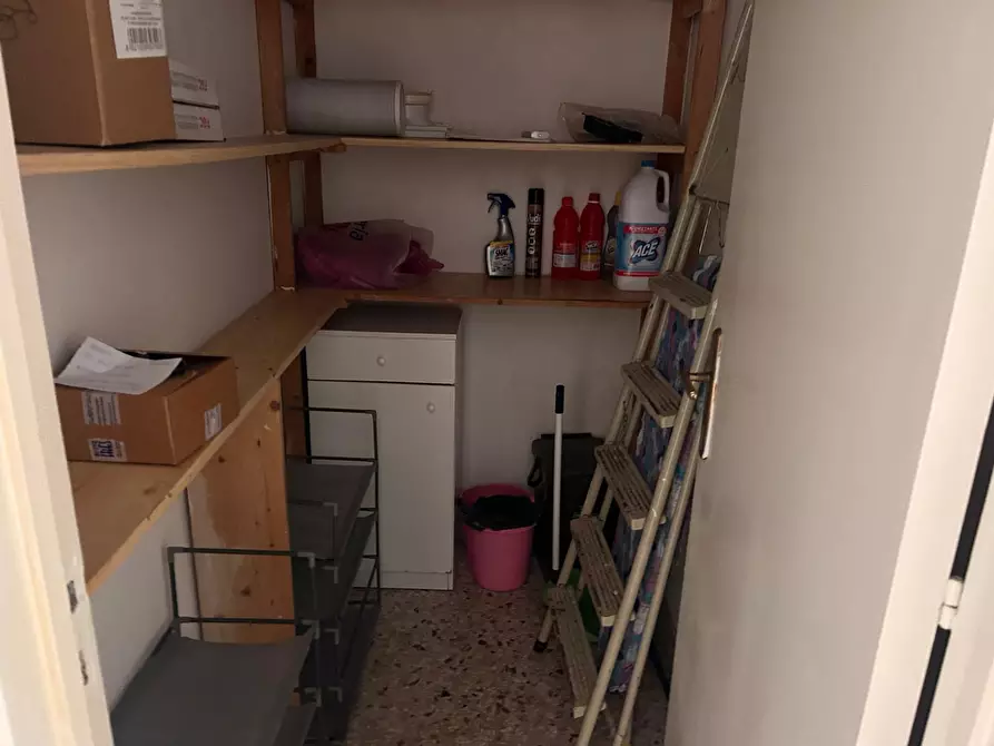 Immagine 9 di Quadrilocale in affitto  a Siracusa