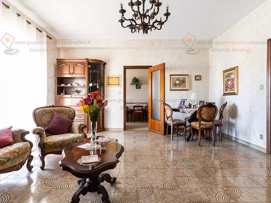 Immagine 10 di Quadrilocale in vendita  a Siracusa