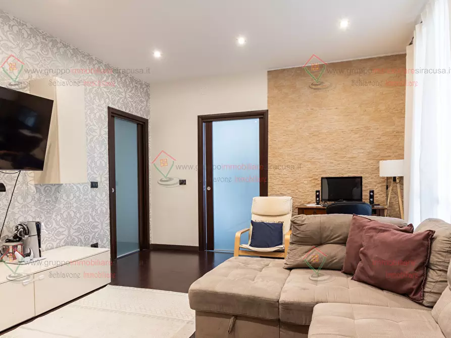 Immagine 1 di Trilocale in vendita  a Siracusa