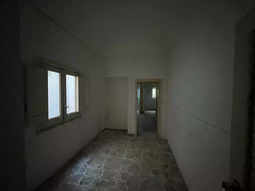 Immagine 40 di Villa in vendita  a Canicattini Bagni