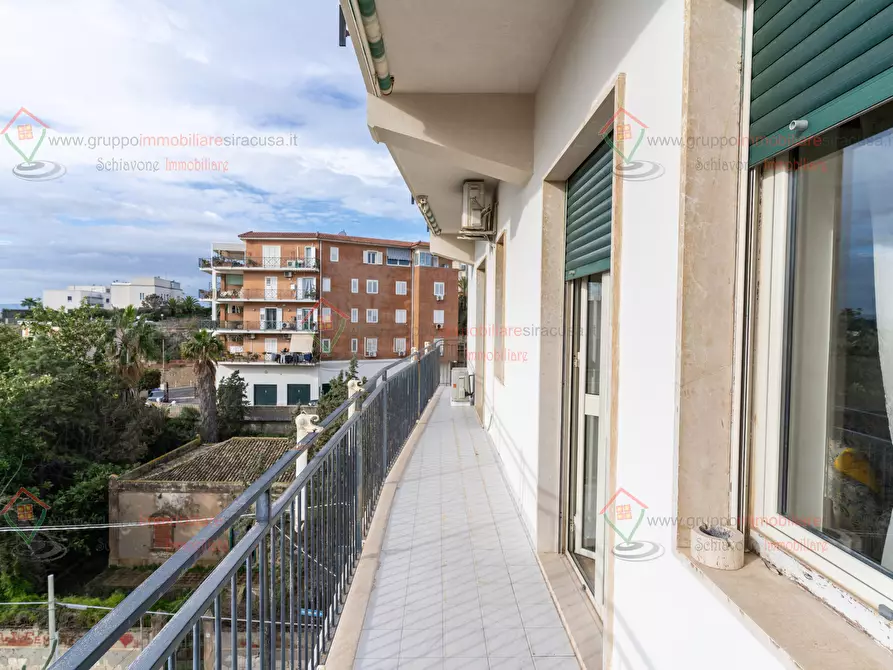 Immagine 18 di Trilocale in vendita  a Siracusa