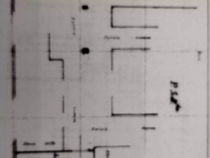 Immagine 5 di Garage in vendita  a Siracusa