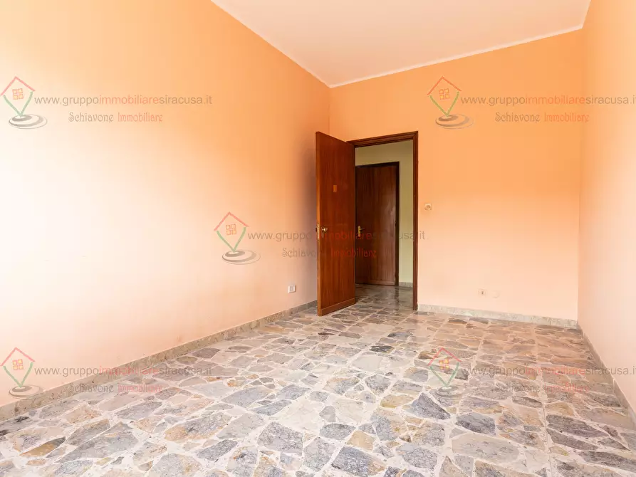 Immagine 11 di Appartamento in vendita  a Siracusa