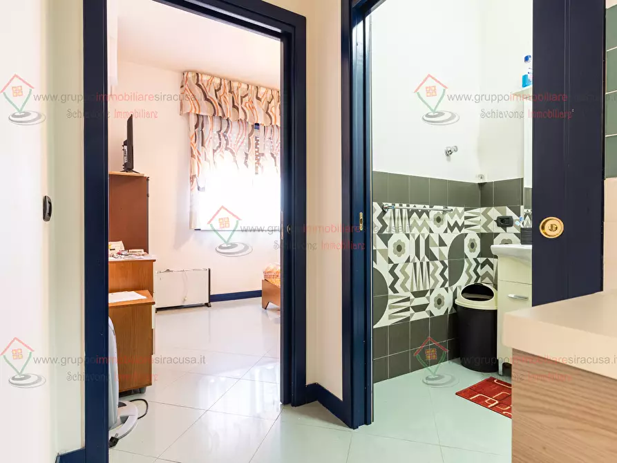 Immagine 8 di Pentalocale in vendita  a Siracusa