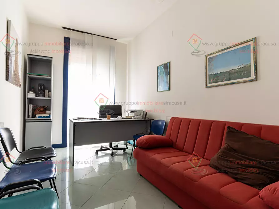 Immagine 14 di Pentalocale in vendita  a Siracusa