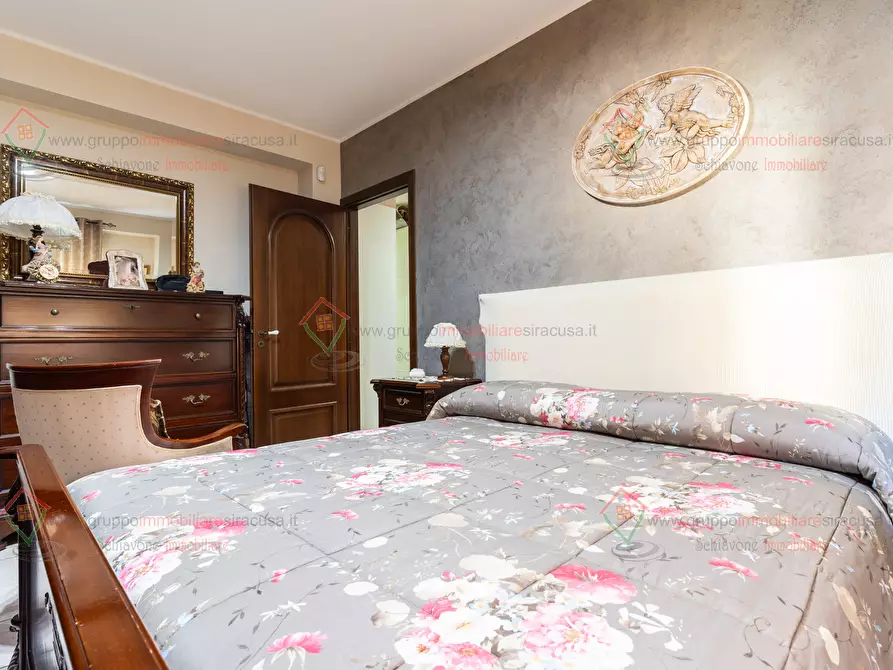 Immagine 8 di Quadrilocale in vendita  a Siracusa