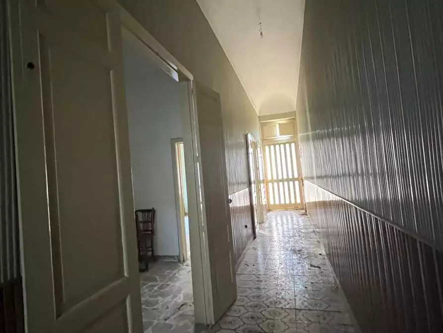 Immagine 36 di Villa in vendita  a Canicattini Bagni