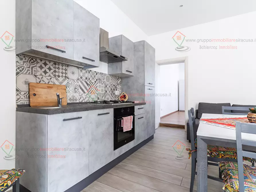 Immagine 9 di Appartamento in vendita  a Siracusa