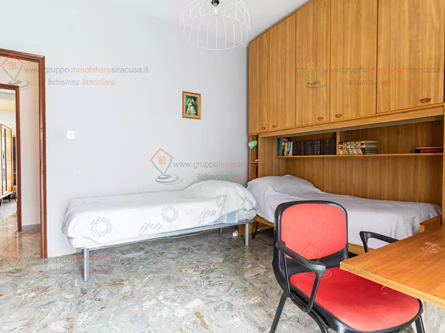 Immagine 18 di Pentalocale in vendita  a Siracusa