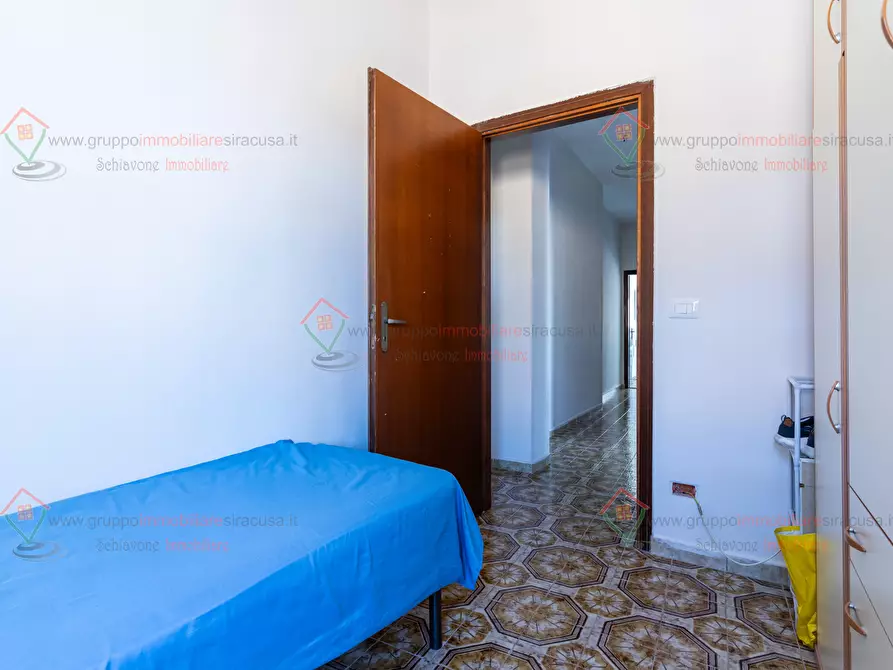 Immagine 10 di Quadrilocale in vendita  a Siracusa